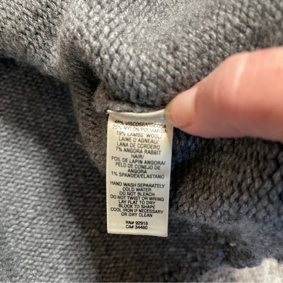 Juicy Couture Size S Beautiful Button Front Sweater - Picture 5 of 10